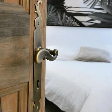 Apartment Elegant In Historic Center Of Tournon-sur-Rhone