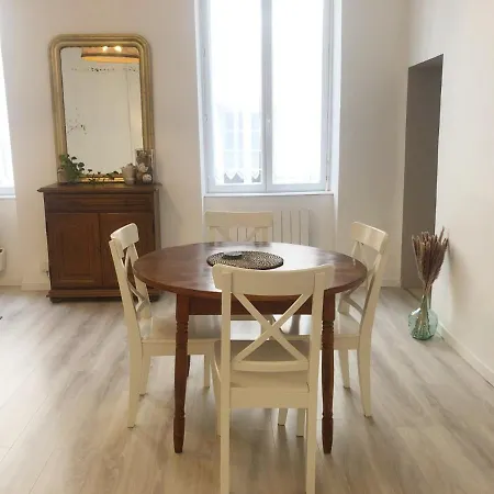 Elegant In Historic Center Of * Tournon-sur-Rhone